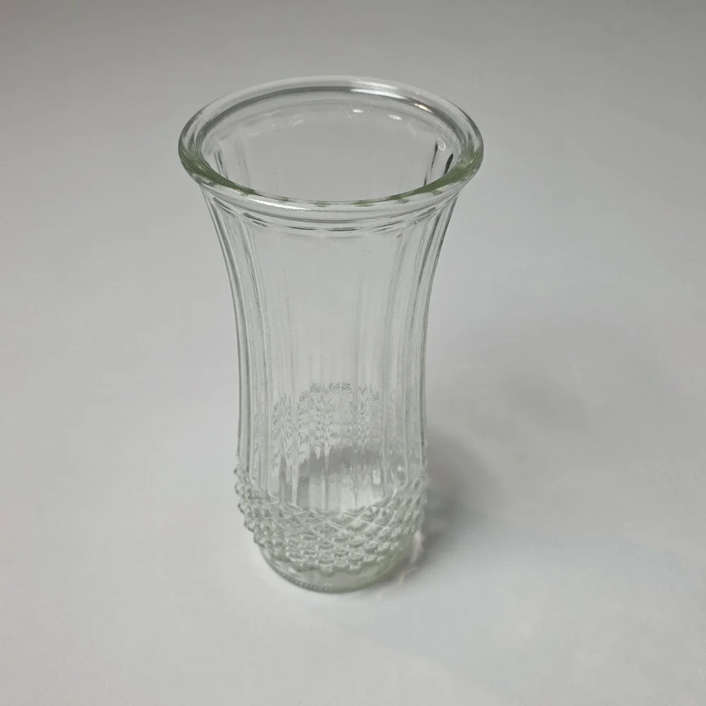 Hoosier Glass 4089-A Clear Ribbed Diamond Quilted Flared‎ Flower Vase 10 Inch